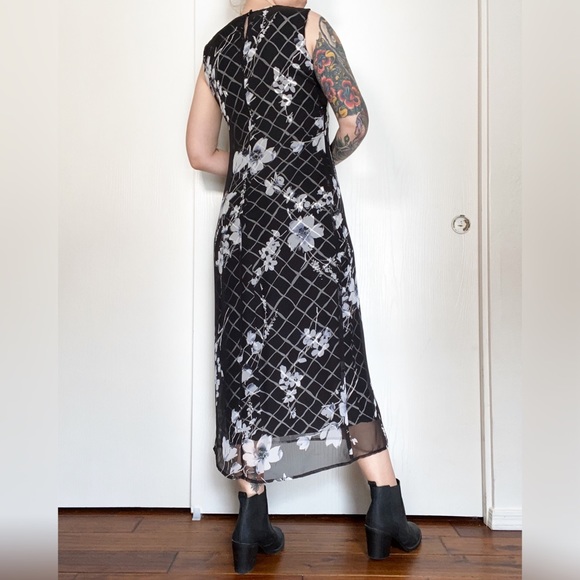 EnFocus Studio Double Layered Floral Maxi Dress - Picture 2 of 6